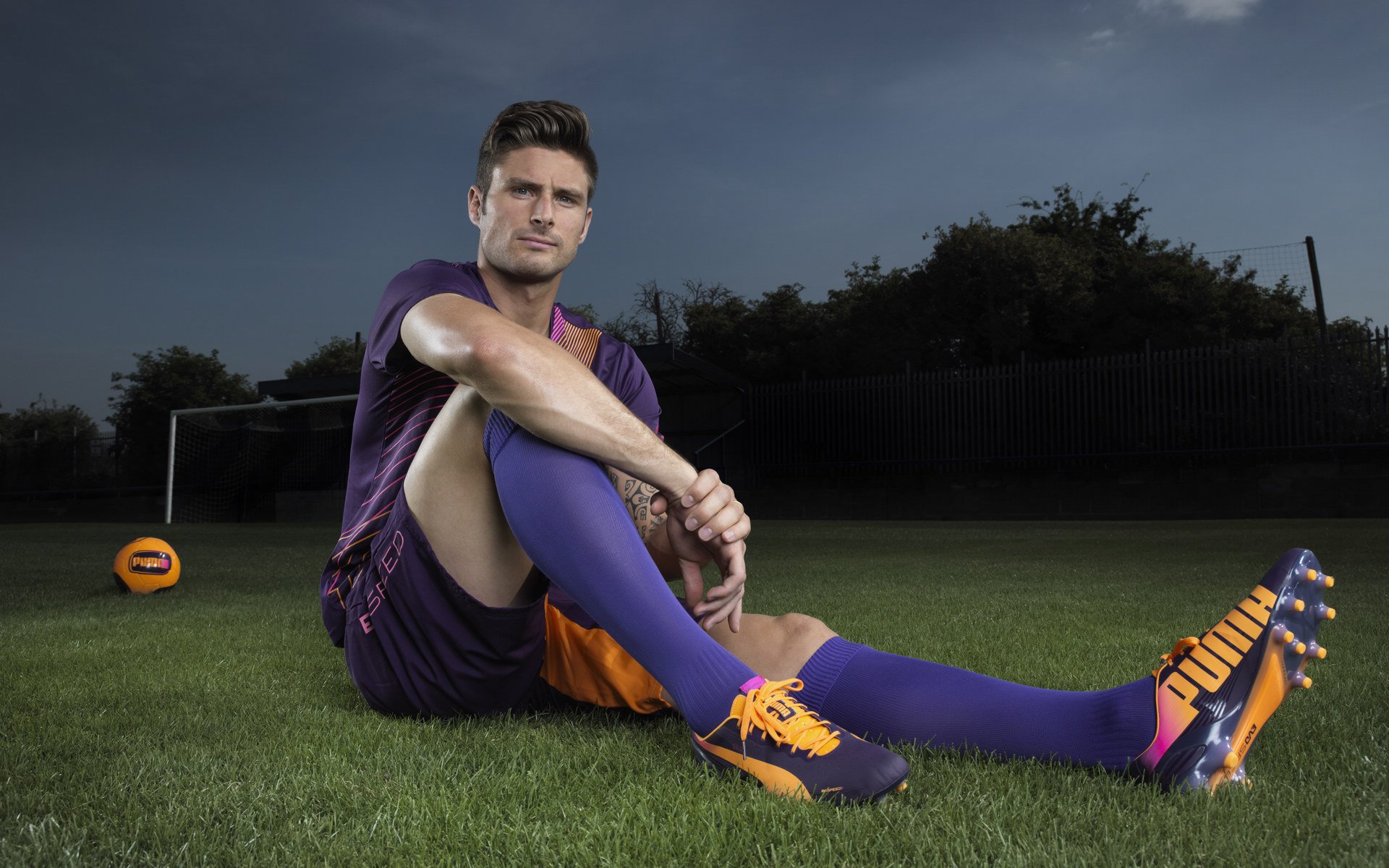 勇士今天正式开启魔鬼赛程！未来13天8赛含一波6连客两个背靠背，勇士的比赛日程