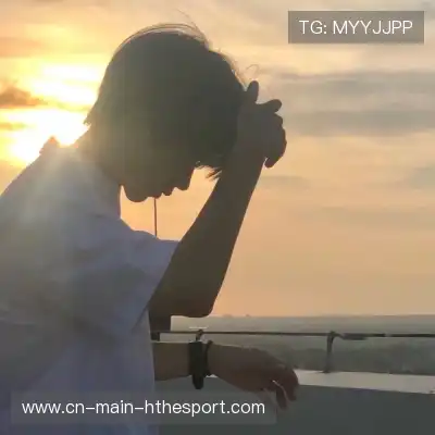 梅律冰
